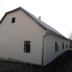     Oprava Pamätnej fary P. E. Dobšinského 