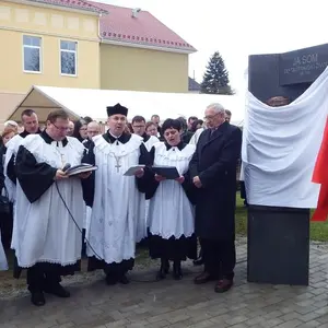 Odhalili prvý Pamätník reformácie