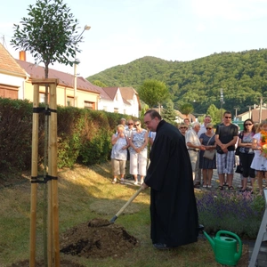 V Brezovej  k 600. výročiu upálenia Jana Husa 