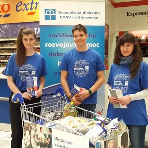 Potravinová zbierka TESCO opäť úspešná