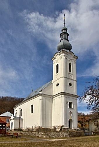 Obnovený chrám Boží v Špaňom Poli