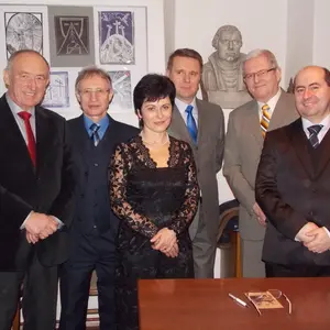 S. Očenášovej-Štrbovej udelená Zlatá medaila L. Tolstého 